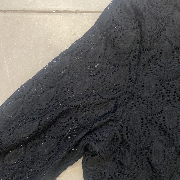 Black Lace Overlay Midi Dress - Picture 4 of 13